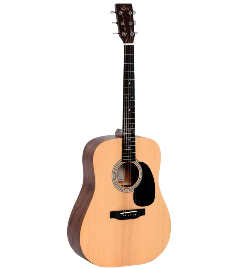 la guitare acoustique sigma dm-st